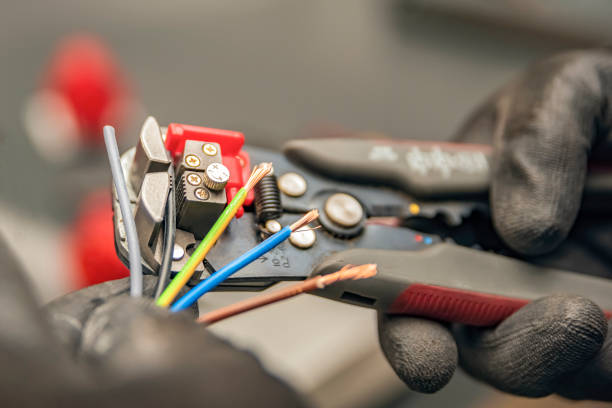 Best Emergency Electrician Near Me  in Burkesville, KY